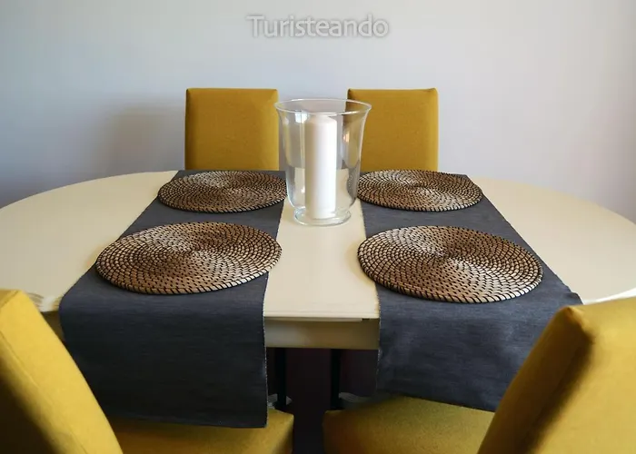 Adosado Proa: Seaside Retreat With Garden And Ria Views Holiday home San Vicente De La Barquera