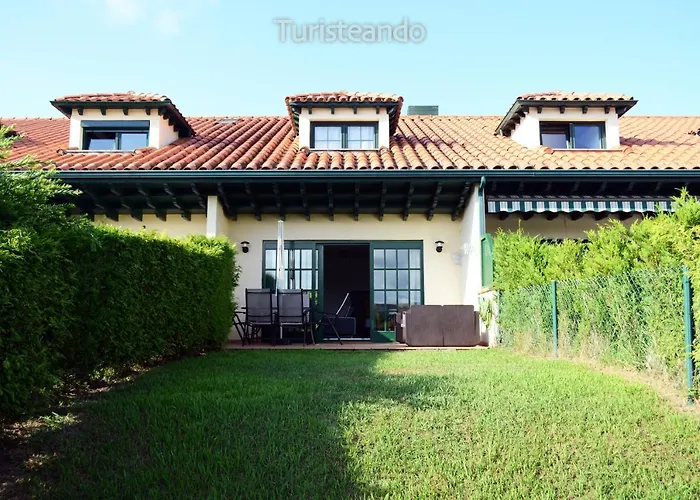 Adosado Proa: Seaside Retreat With Garden And Ria Views Holiday home San Vicente De La Barquera