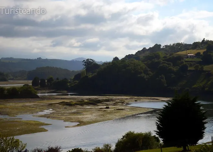 Adosado Proa: Seaside Retreat With Garden And Ria Views *