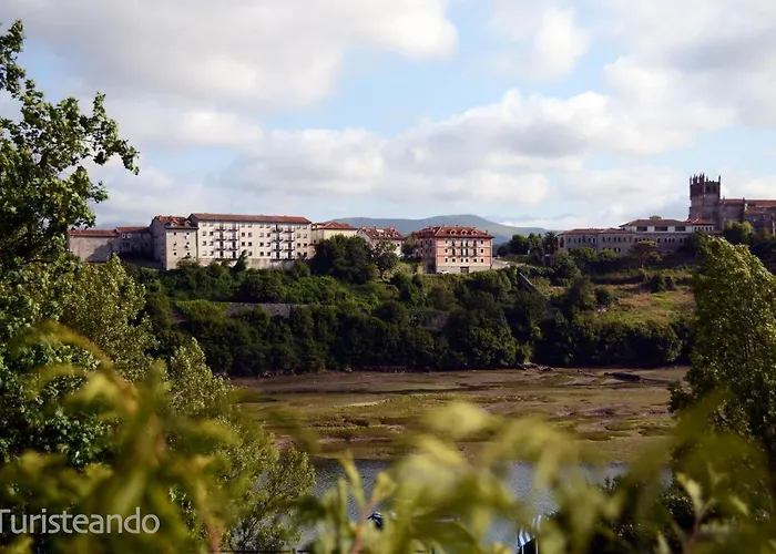 Adosado Proa: Seaside Retreat With Garden And Ria Views Holiday home *